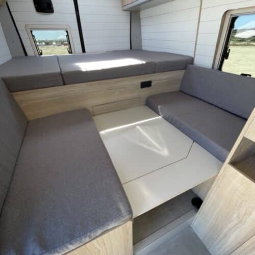 17 Fiat Ducato camperizada en Cádiz SurVan Camper camperizar furgoneta para ebike o windsurf sup surf